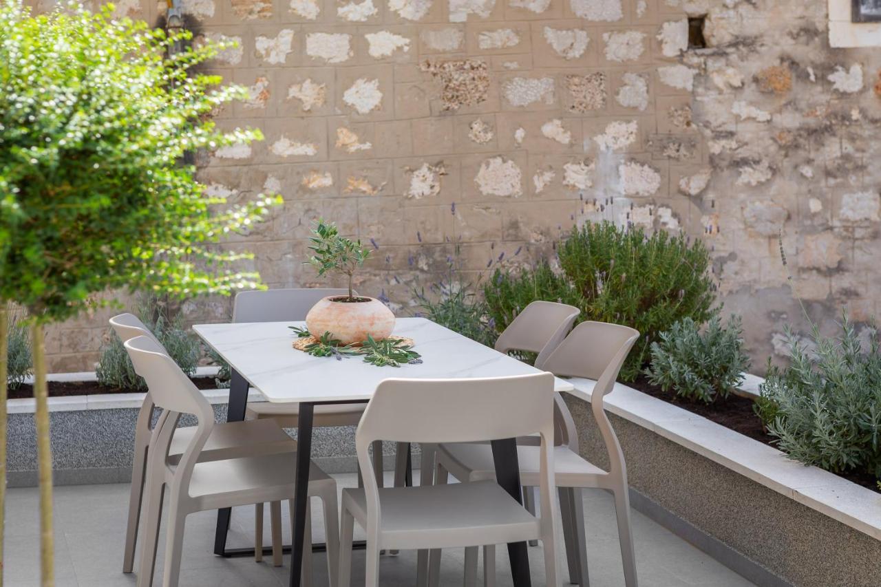 Komiža Residence The One - New מראה חיצוני תמונה